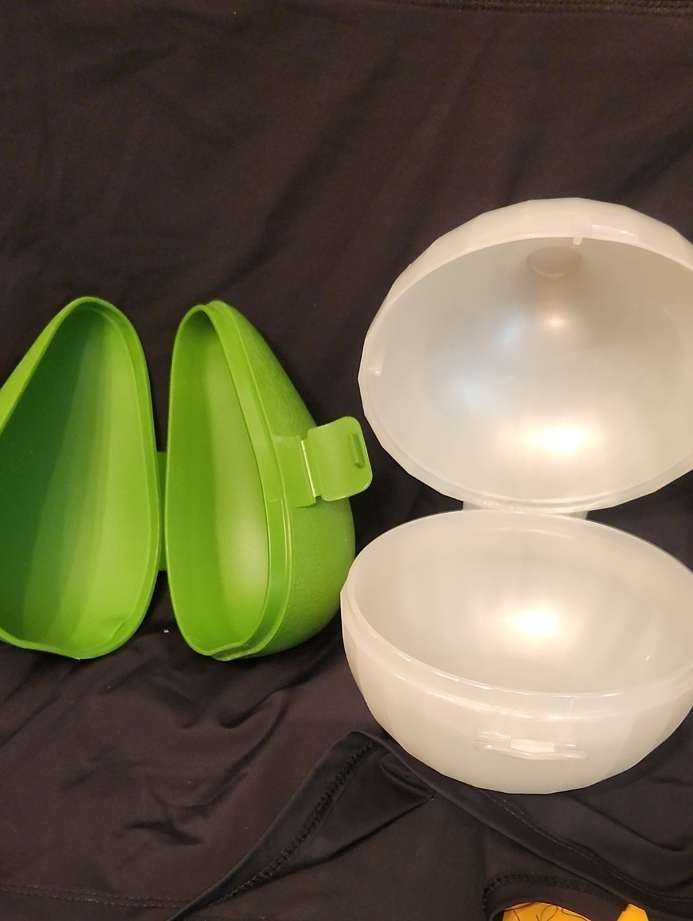 Tupperware Storage - Picture 2 of 2